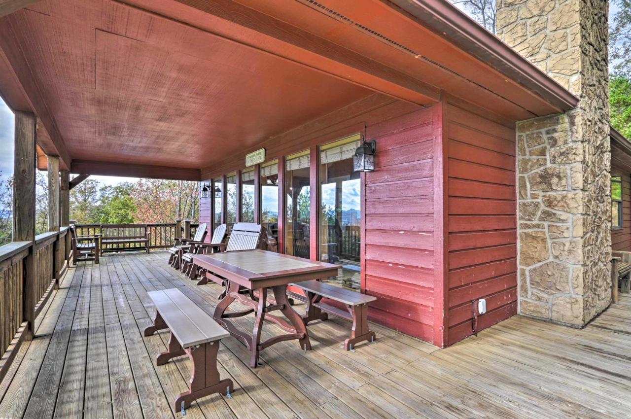 Smoky Mountain Retreat With Hot Tub, Arcade Games Villa Pigeon Forge Ngoại thất bức ảnh